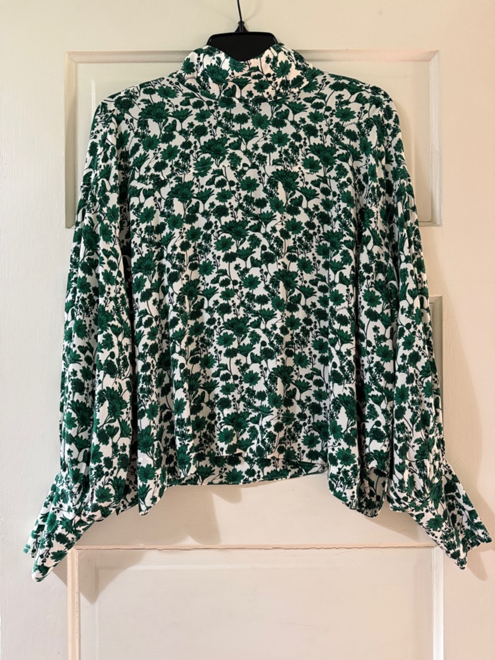 Green Floral Mock-Neck Long-Sleeve Women’s blouse GANNI